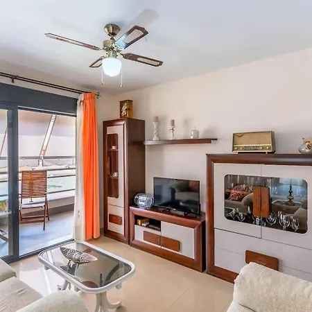 Familiar, A 5 Min De La Playa, Piscina, Terraza, Wifi Alta Velocidad, Mascotas Bienvenidas Y Parking