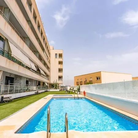 Apartment Familiar, A 5 Min De La Playa, Piscina, Terraza, Wifi Alta Velocidad, Mascotas Bienvenidas Y Parking Roquetas de Mar